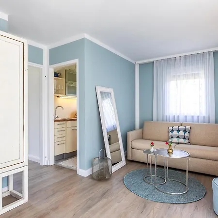 Appartement Am Woerthersee Krumpendorf